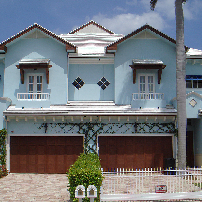 210 Venetian